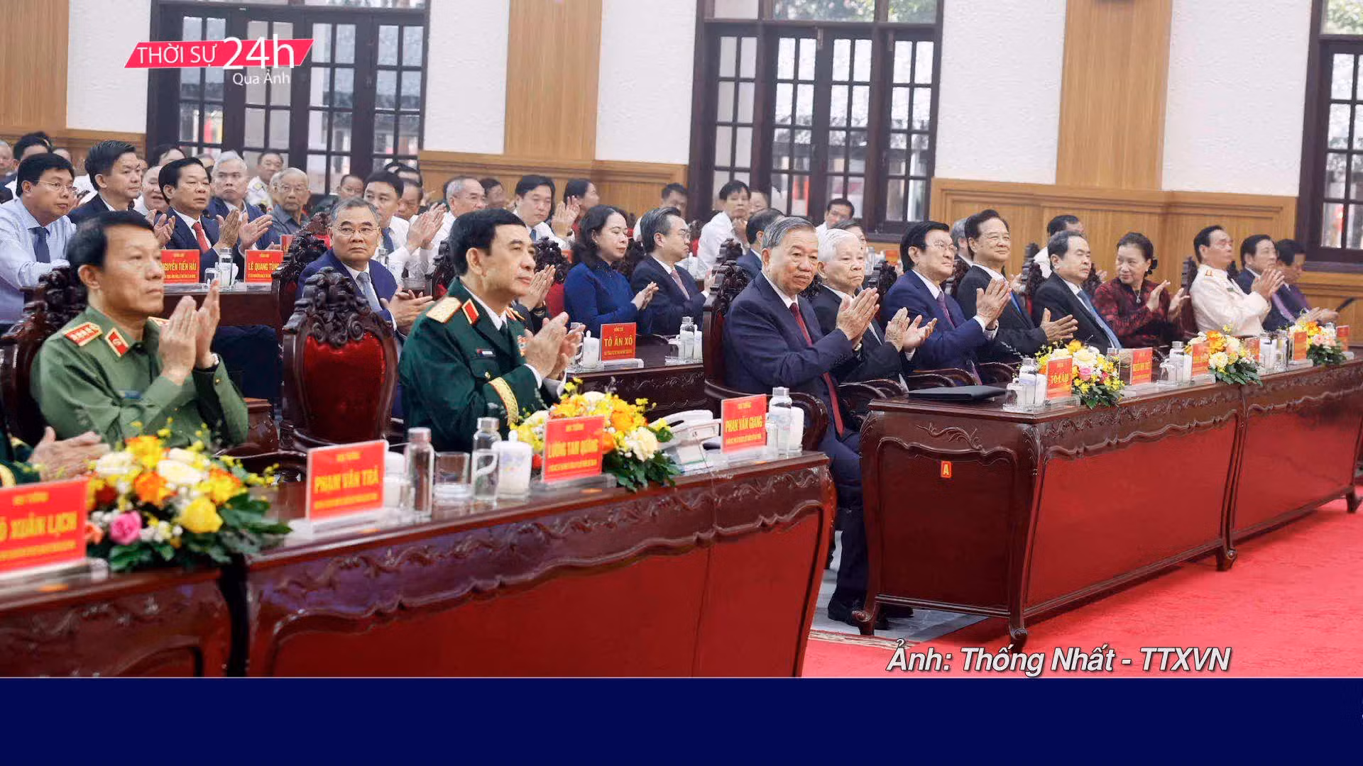 Thời sự 24h qua ảnh sáng 8/12