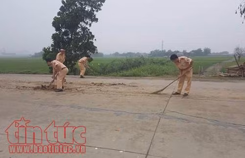 Hình ảnh đẹp của các chiến sĩ cảnh sát giao thông huyện Nho Quan ảnh 2