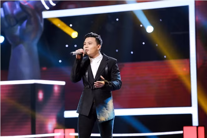 The Voice 2017: Chia tay Tuấn Phong, hotboy Dương Thuận được Tóc Tiên lựa chọn đi tiếp ảnh 4