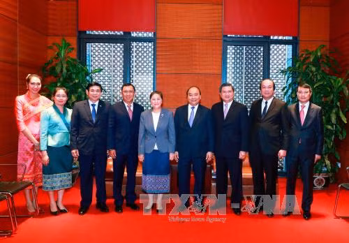 Thủ tướng Nguyễn Xuân Phúc tiếp Chủ tịch Quốc hội Lào ảnh 2