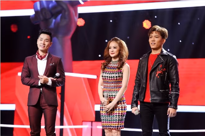 The Voice 2017: Anh Tú đi tiếp bằng hit của Phan Mạnh Quỳnh, Ngọc Kayla ghi dấu ấn trong lòng khán giả ảnh 8
