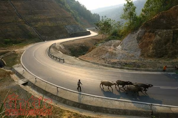 Hùng vĩ đường lên Tây Bắc ảnh 7