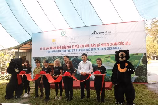 Khánh thành thêm 2 khu bán tự nhiên chăm sóc gấu tại Vườn Quốc gia Tam Đảo ảnh 1