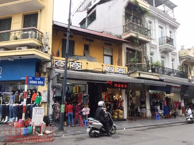 Giá đất phố Hàng Ngang, Hàng Đào đắt 'ngang ngửa' Tokyo, Paris, New York ảnh 2