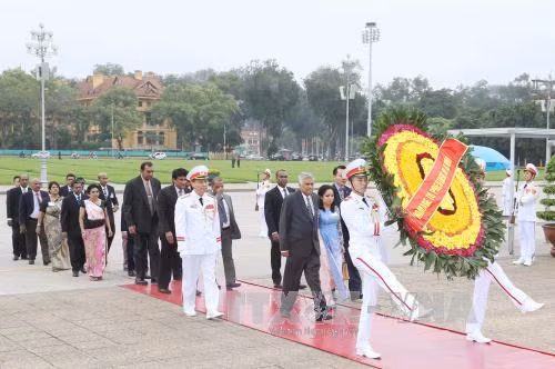 Thủ tướng Sri Lanka và Phu nhân kết thúc chuyến thăm chính thức Việt Nam ảnh 1