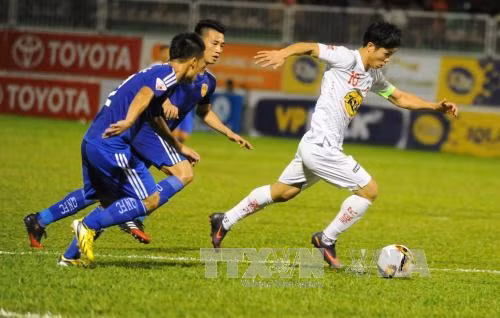 V.League 2017: Dồn sức cho những trận đấu áp chót lượt đi ảnh 1