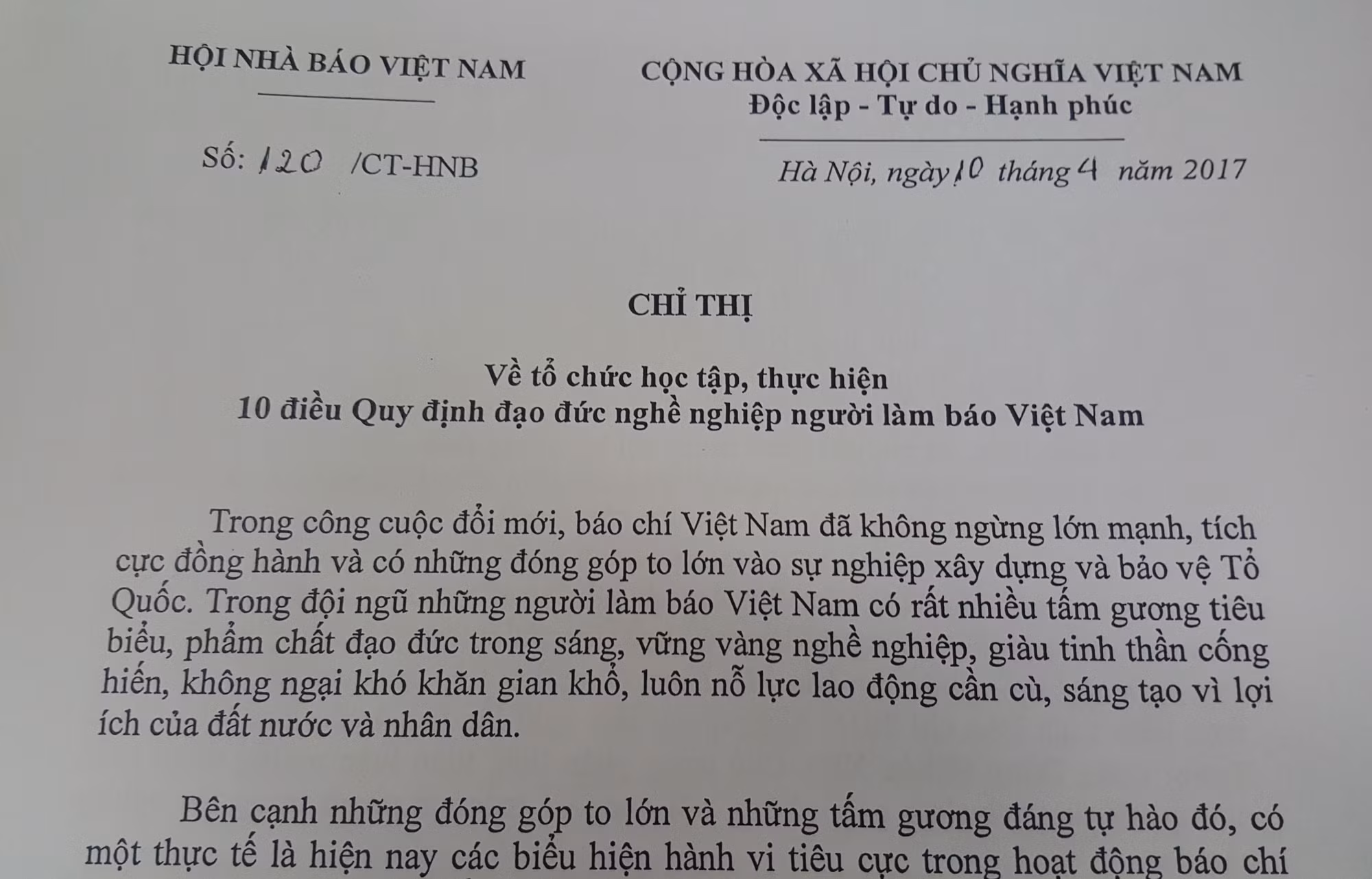 Tổ chức học tập 10 điều Quy định đạo đức nghề nghiệp người làm báo ảnh 1