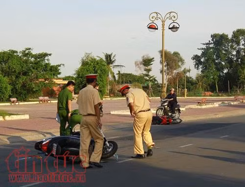 Bình Dương: Va chạm xe máy kinh hoàng, 5 người thương vong ảnh 2
