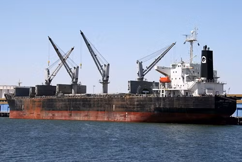 Tìm thấy 3 thuyền viên đầu tiên tàu Bulk Jupit gặp nạn ở Vũng Tàu ảnh 1