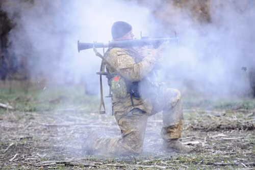 Donetsk và Lugansk có thể "trở lại" Ukraine? ảnh 1
