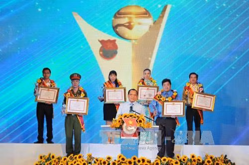 TP Hồ Chí Minh tuyên dương 6 công dân trẻ 2014 ảnh 1
