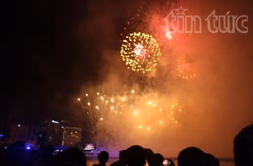Tưng bừng pháo hoa chào Năm mới ở Singapore ảnh 6