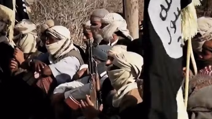 Al-Qaeda chế 'áo tàng hình' trốn UAV Mỹ ảnh 2