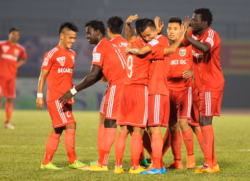 Vòng 1 V-League 2015: Đã kịp “nóng” ảnh 1