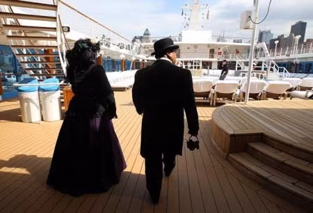 Thế giới tưởng niệm 100 năm thảm kịch Titanic ảnh 1