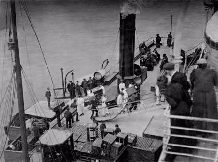 Những bức ảnh hiếm hoi về tàu Titanic ảnh 1