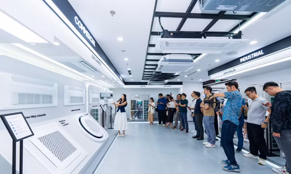 Samsung giới thiệu các thiết bị gia dụng ứng dụng AI mới nhất