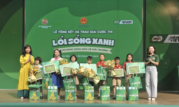 Từ nâng cao nhận thức đến hành động cụ thể: Học sinh lan tỏa lối sống xanh từ trường học
