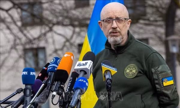 Bộ Quốc phòng Ukraine rơi vào bất ổn giữa thời điểm then chốt của xung đột