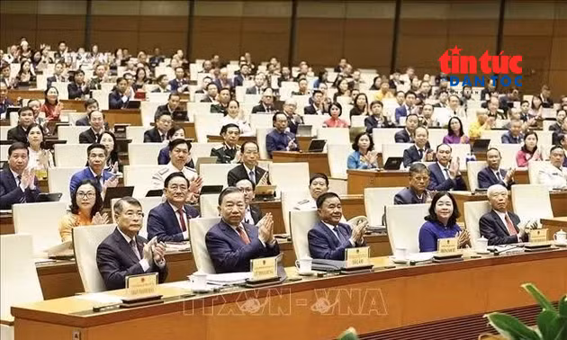 Tin nóng trong nước ngày 17/10/2026