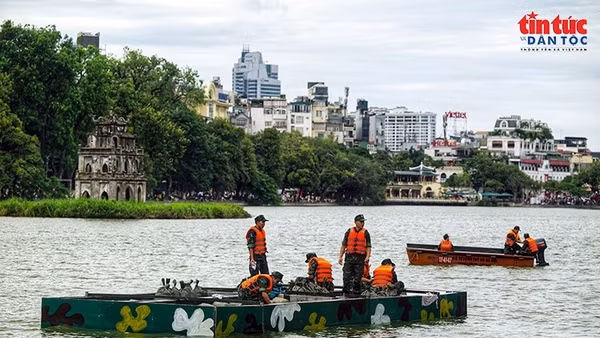 Hà Nội chuẩn bị hai trận địa pháo hoa nước cho đêm 10/10