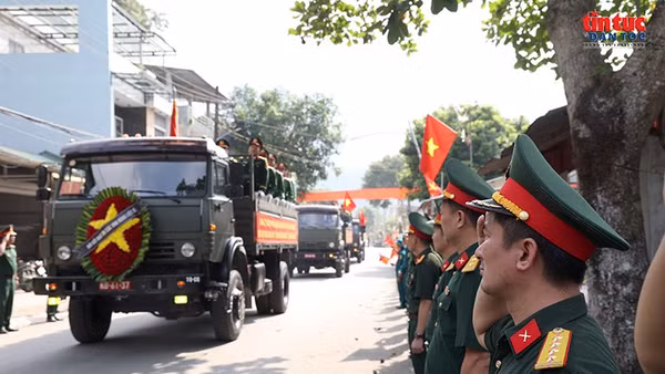 Trang nghiêm lễ tiễn đưa 93 hài cốt liệt sĩ về Nghĩa trang Vị Xuyên