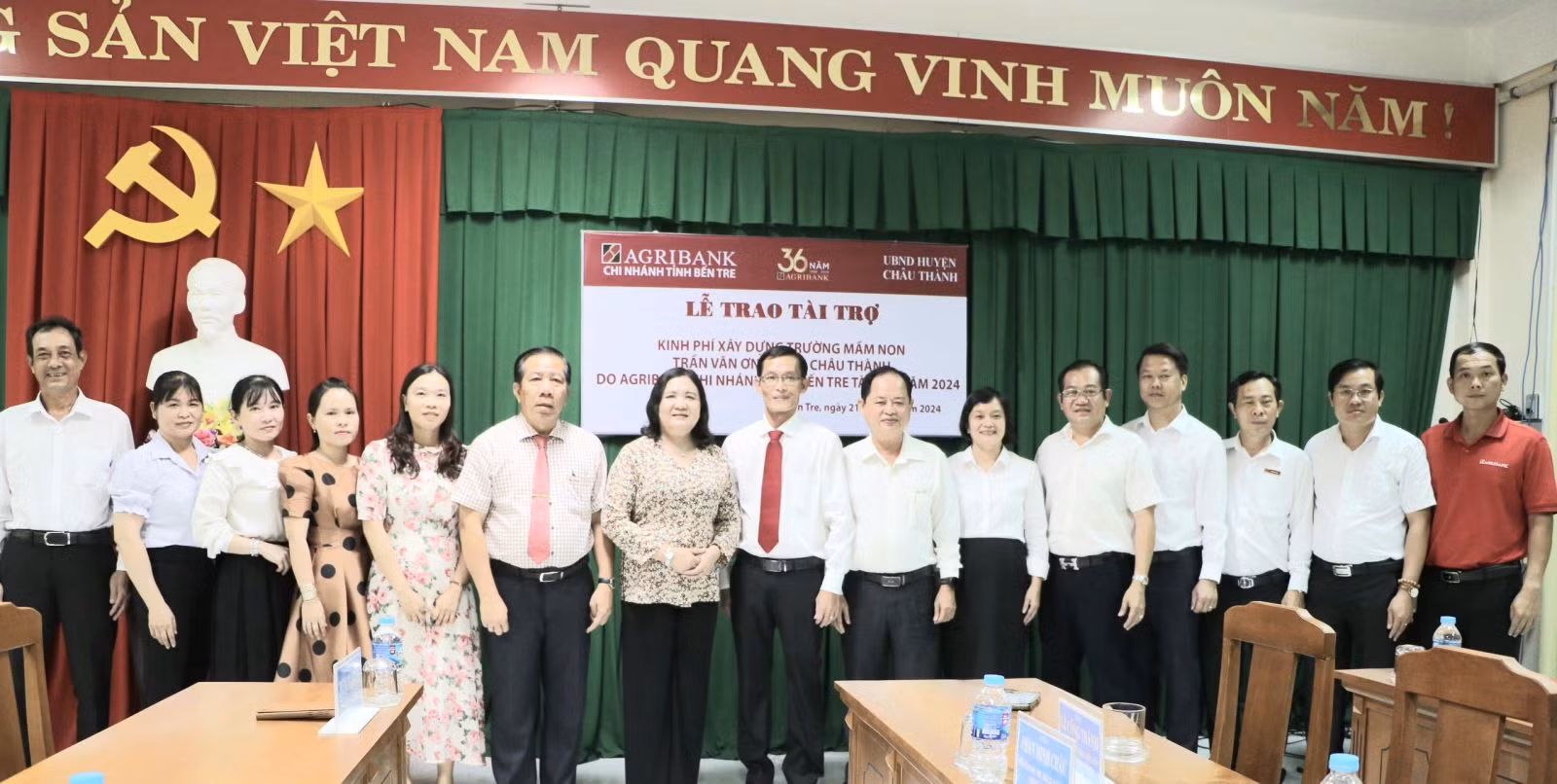 Chú thích ảnh