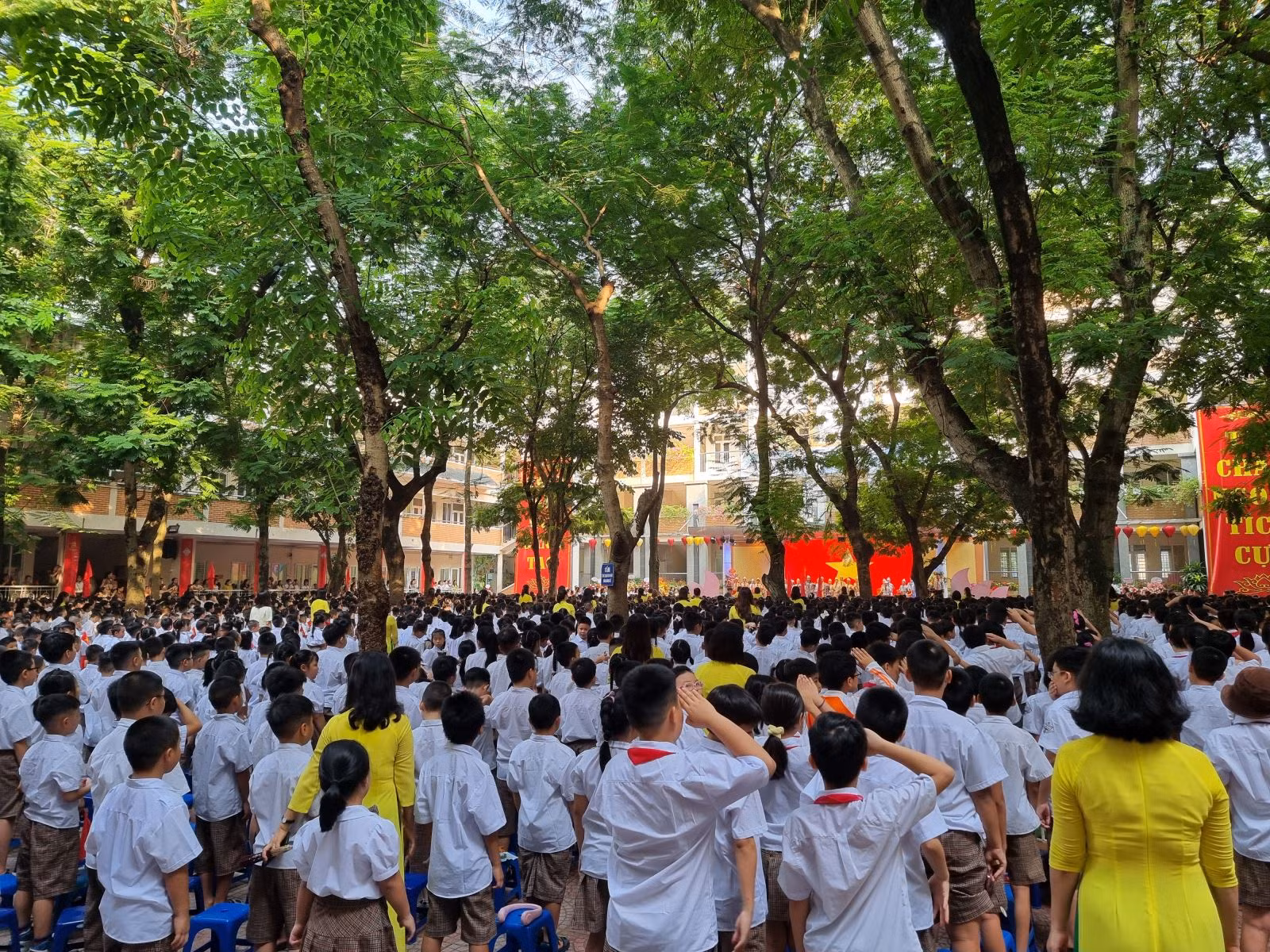 Chú thích ảnh