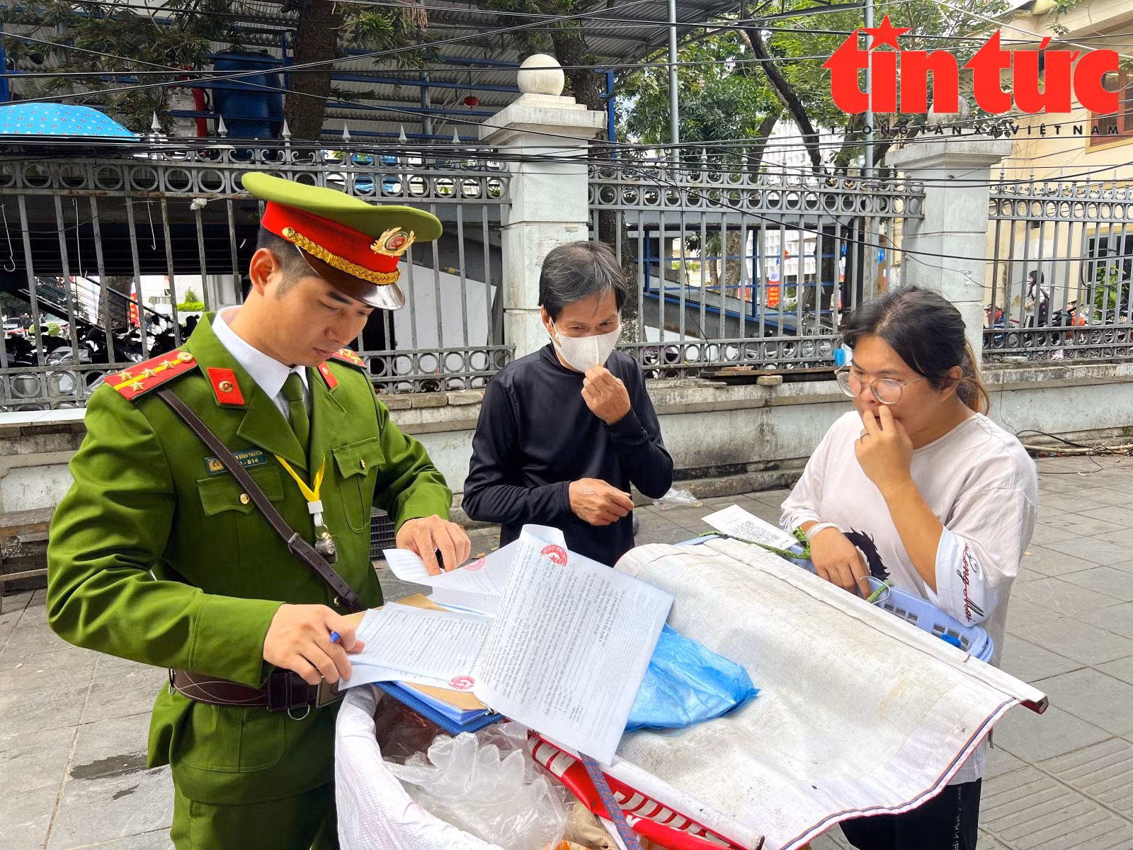 Chú thích ảnh