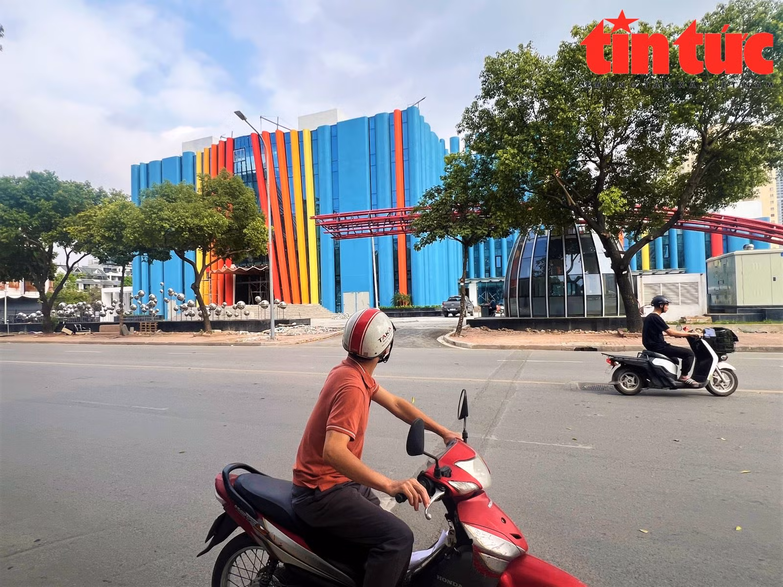 Chú thích ảnh