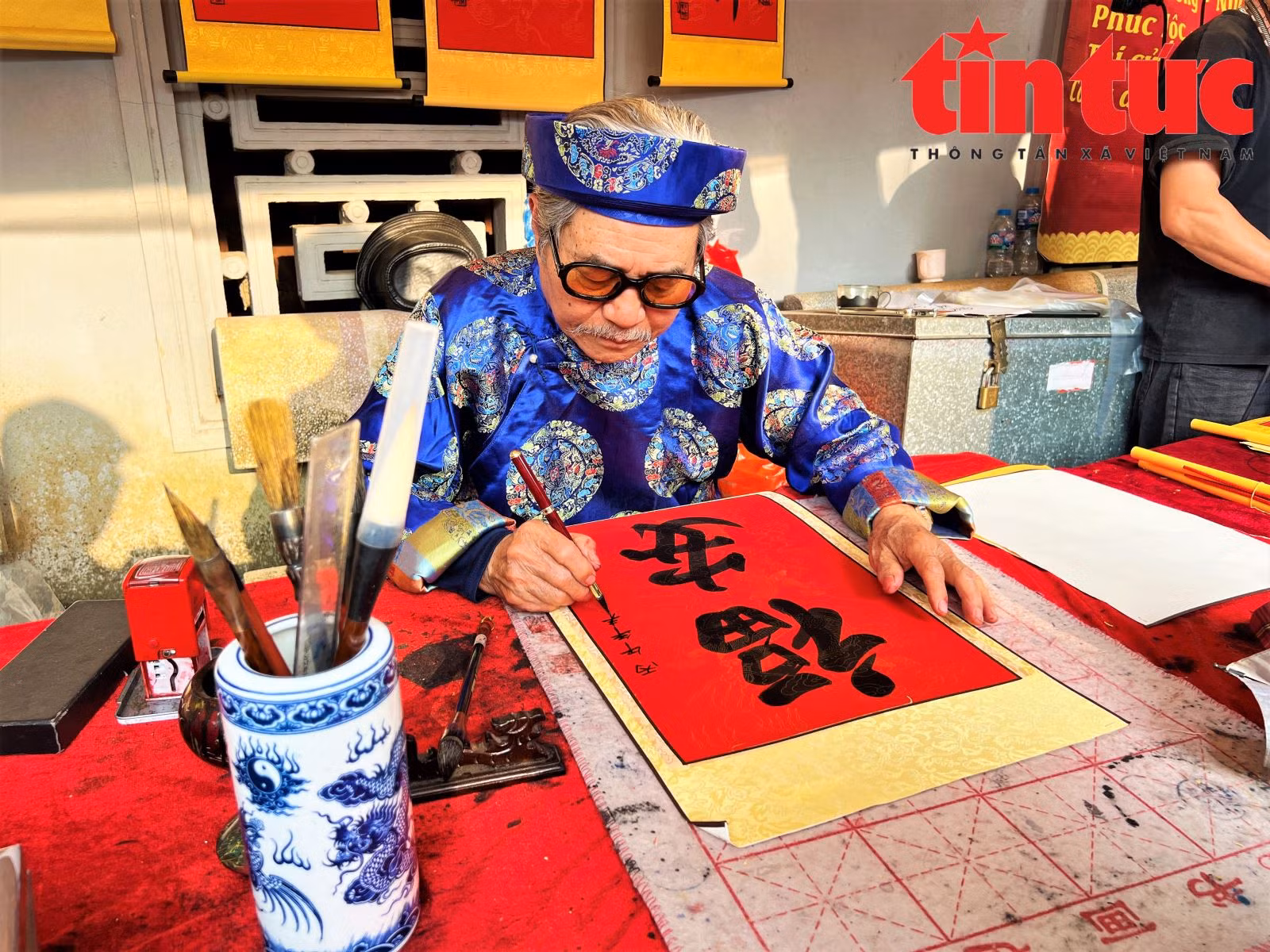 Chú thích ảnh