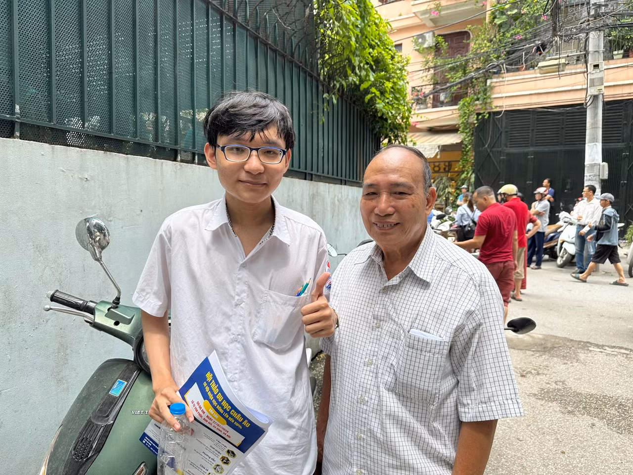Chú thích ảnh