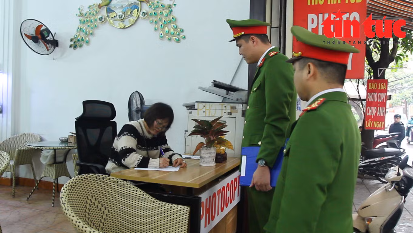 Chú thích ảnh