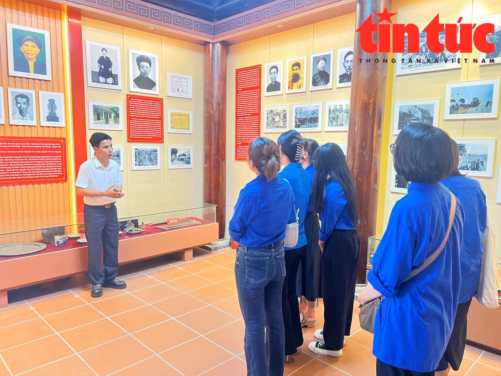 Chú thích ảnh