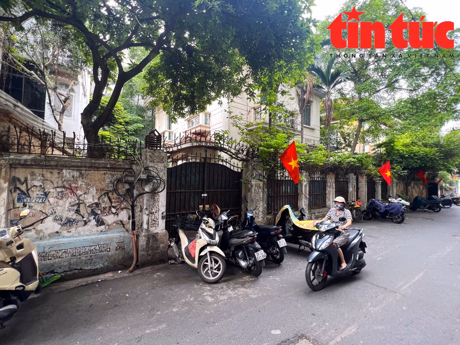 Chú thích ảnh