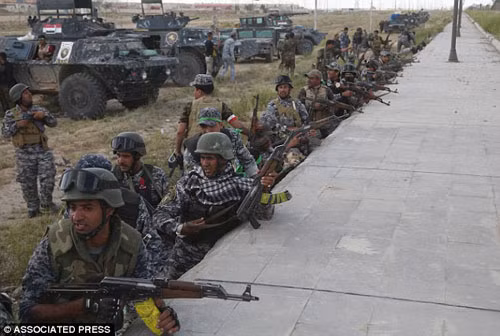 24 giờ sống còn giành lại Tikrit ảnh 1