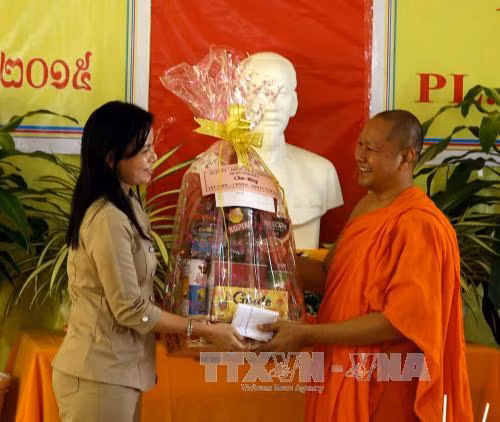 Ban chỉ đạo Tây Nam Bộ chúc Tết Chôl Chnăm Thmây ảnh 2