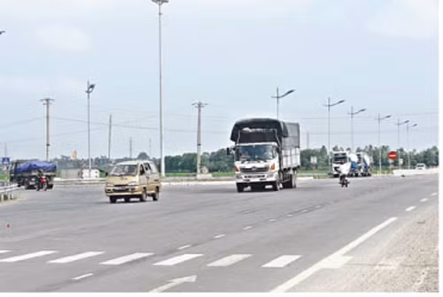 Bảo đảm trật tự an toàn giao thông trên tuyến Quốc lộ 1A tránh TP Thanh Hóa ảnh 1