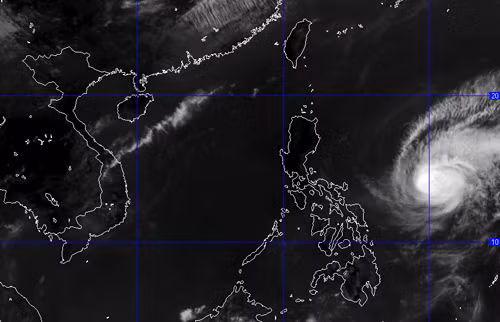 Bão Maysak có khả năng đi vào Biển Đông ảnh 1