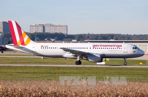 Máy bay của Germanwings chuyển hướng vì sự cố ảnh 1