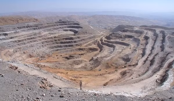 Tài nguyên mỏ của Iran có giá trị 770 tỷ USD ảnh 1