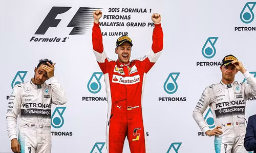 Khi Sebastian Vettel đã trở lại ảnh 1