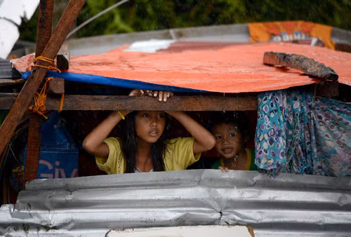 Philippines thảm họa sau siêu bão Haiyan ảnh 3