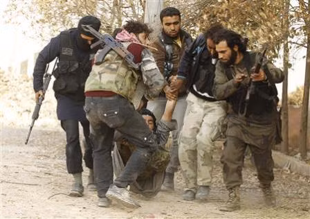 Không quân Syria tiêu diệt thủ lĩnh tình báo phiến quân ảnh 1