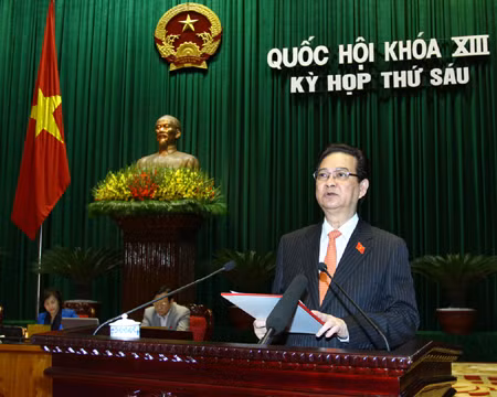 Đề nghị phê chuẩn hai ông Vũ Đức Đam và Phạm Bình Minh làm Phó Thủ tướng ảnh 1