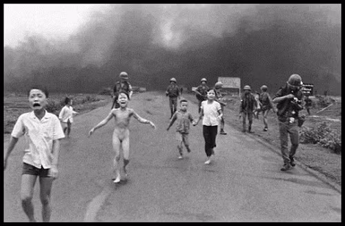 Sự thật sau bức ảnh thảm sát Mỹ Lai gây chấn động không kém “Em bé Napalm” ảnh 2