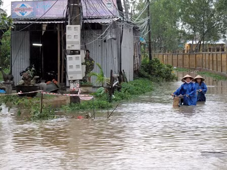 Thừa Thiên - Huế chìm trong nước ảnh 6
