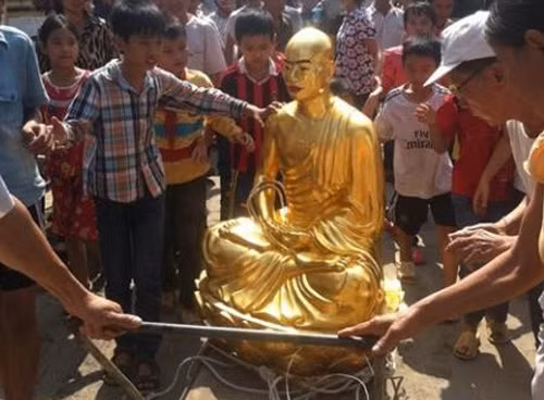 Buồn cho cổ vật ảnh 1