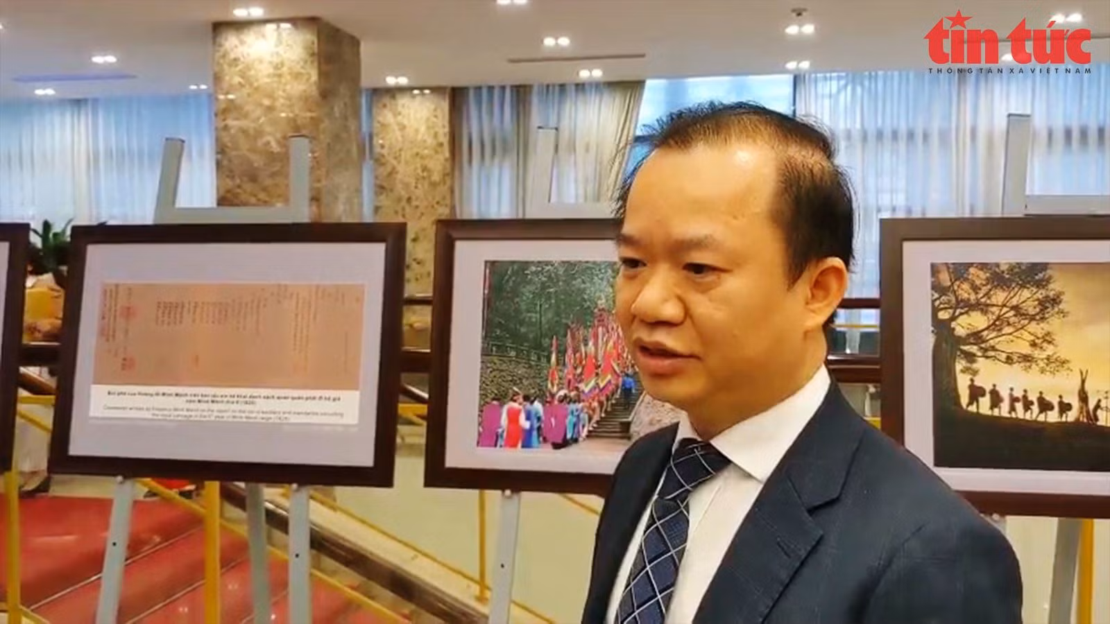 Chú thích ảnh