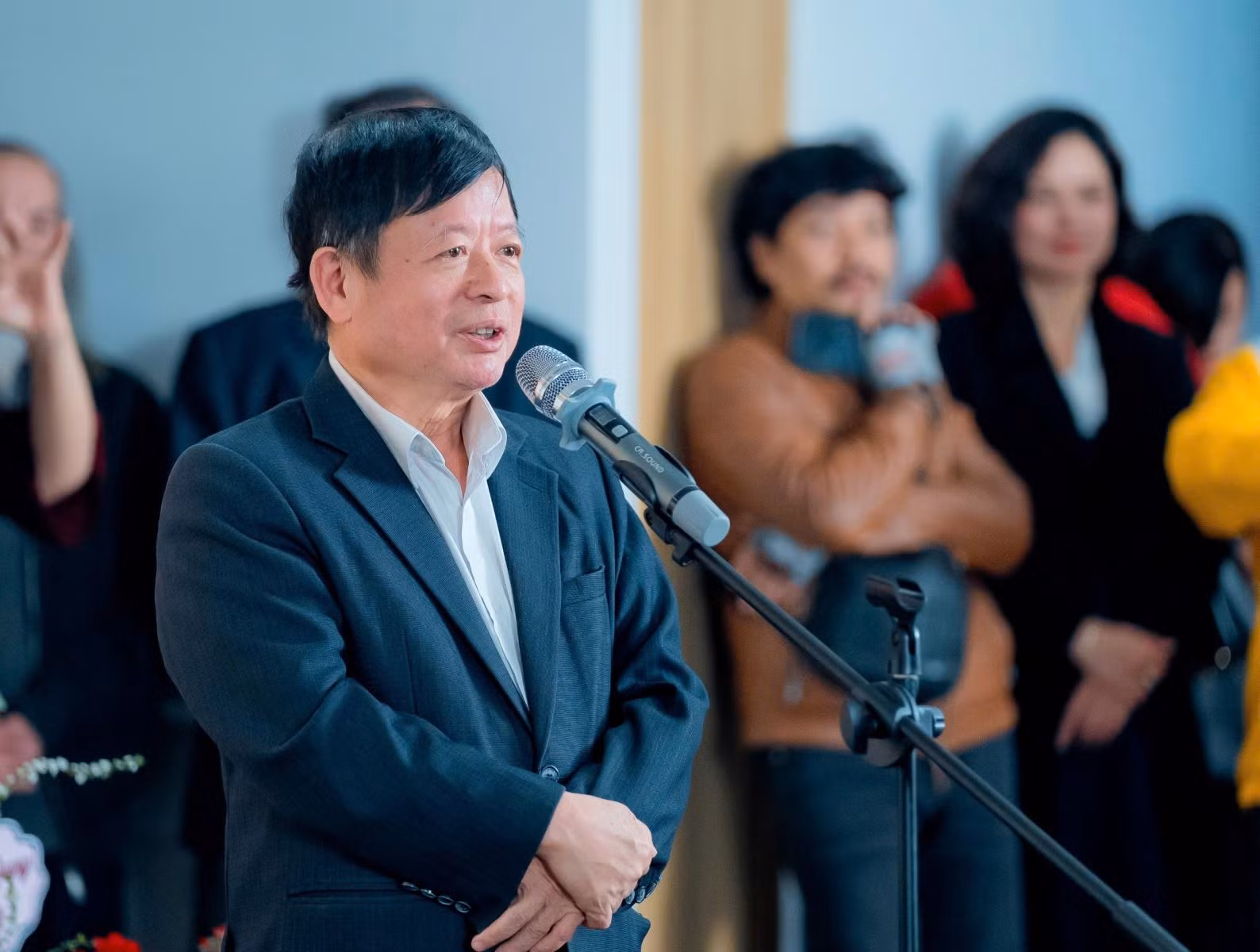 Chú thích ảnh